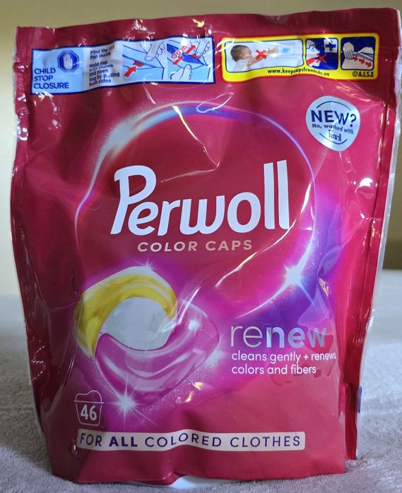 Kapsułki do prania Perwoll Color Caps 46 sztuk