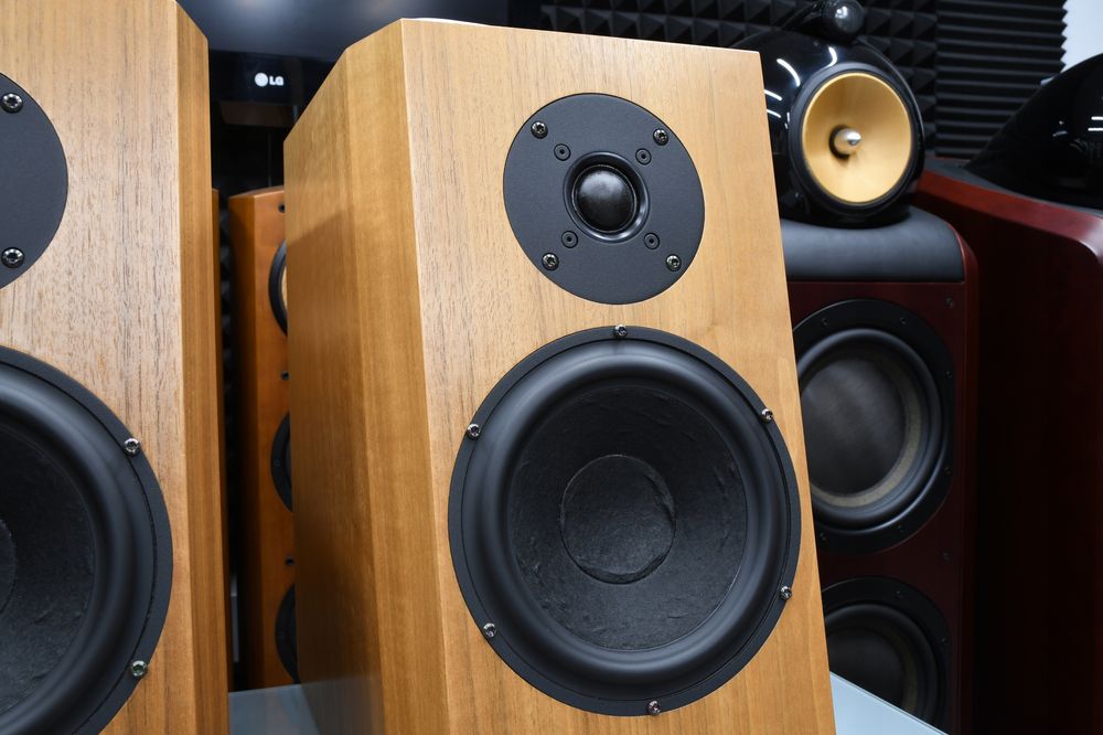 kolumny podstawkowe głośniki Monitory stereo RLS Nereida II idealne!