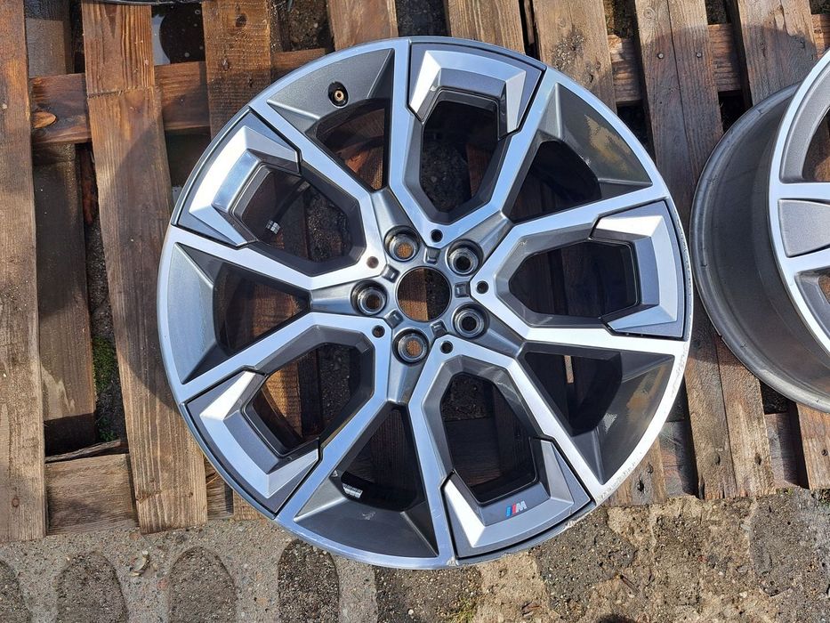 Oryg. BMW X1 F48 X2 F39 M-Pakiet 867 19 8j 6896093 4724