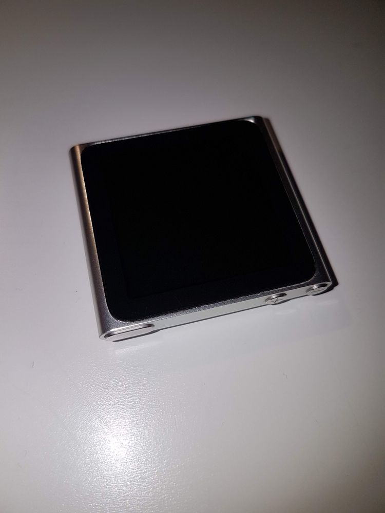 iPod nano 6. generacji 8 GB – Sprawny!