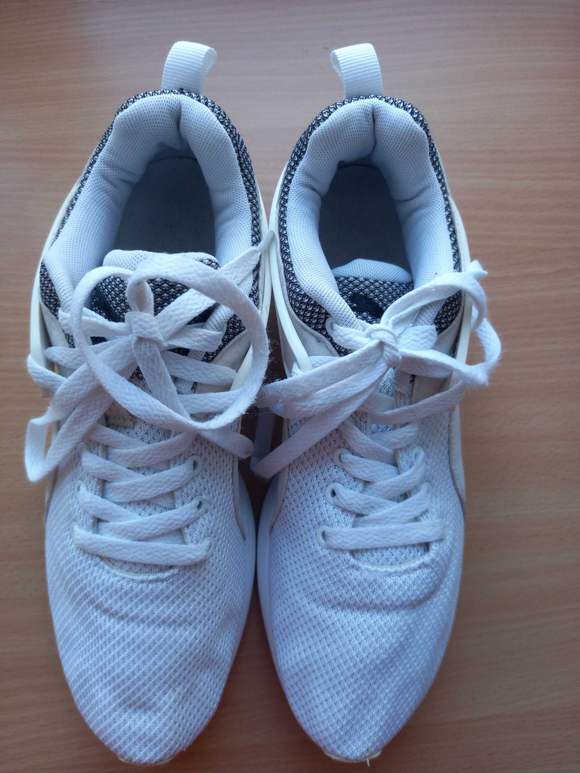 Кроссовки женские Puma  оригинал 40,5 р-ра