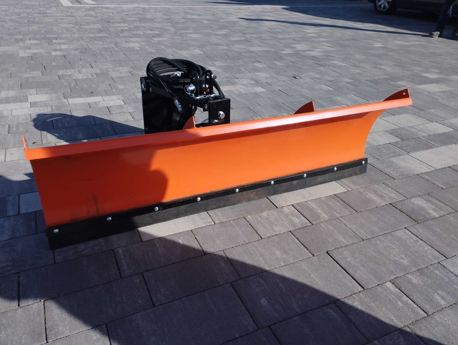 Śnieżny spych pług do małego ciągnika nowy z gwarancją hydrauliczny
