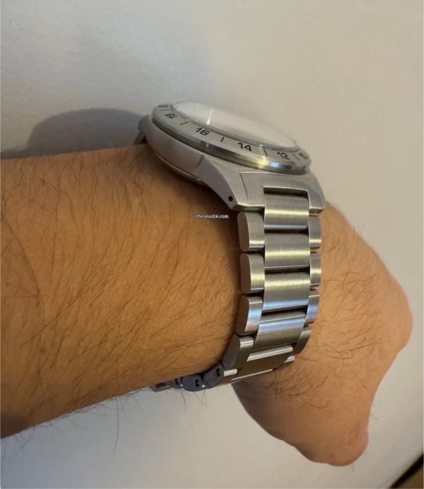 Zegarek Gruppo Gamma Venturo Field III GMT microbrand Singapur