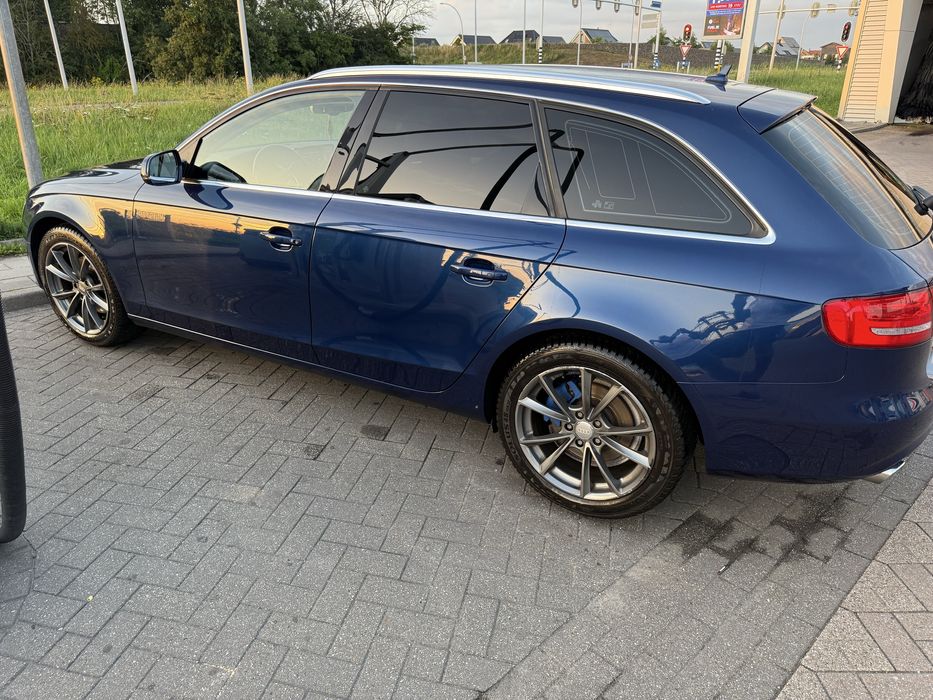 AUDI A4 B8 SPORT TSFI