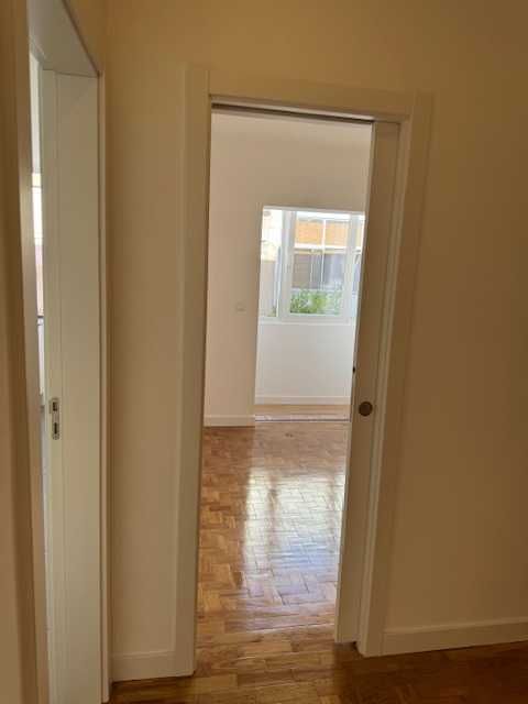Apartamento de 3 quartos totalmente remodelado e equipado