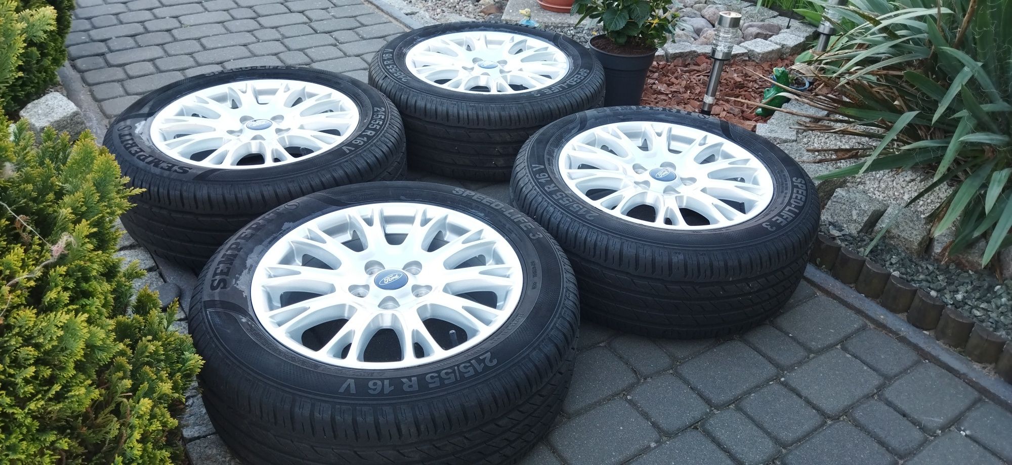 5x108 16 Cali Alu 215/55/16 Ford Mondeo S-Max Focus C-Max