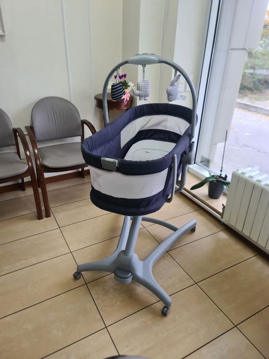 Ліжечко-стільчик Chicco