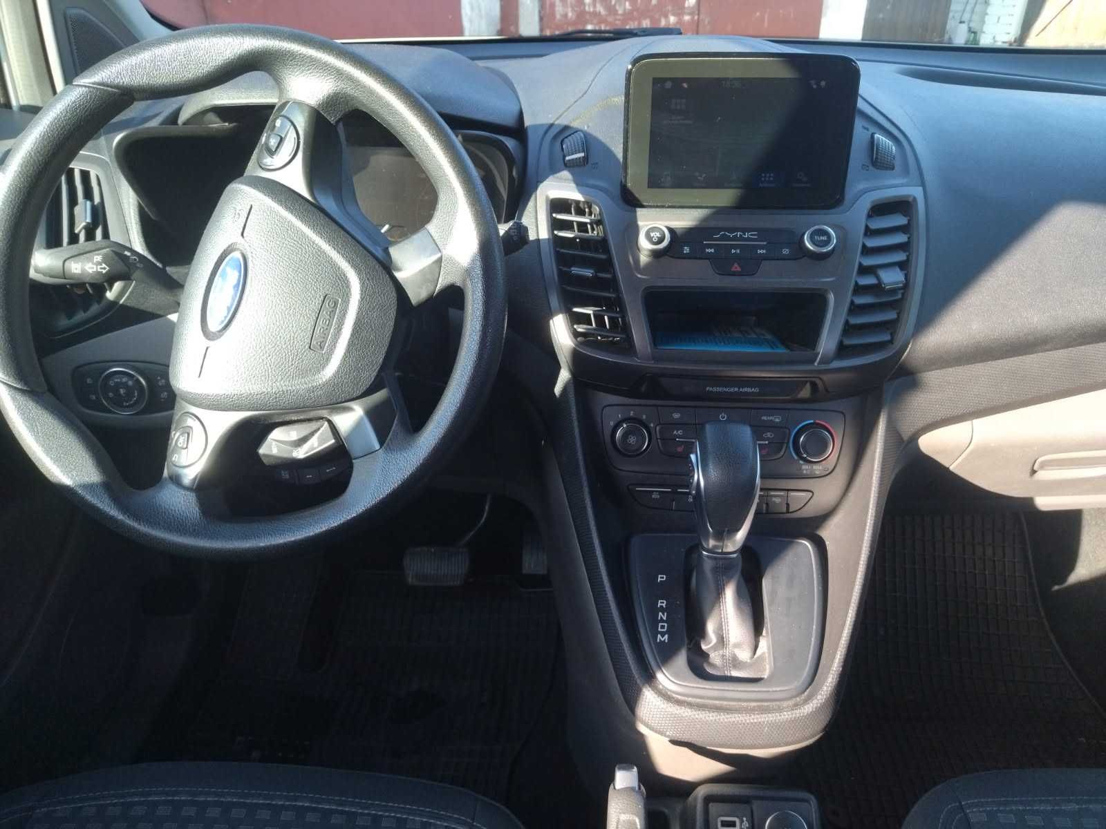 Ford Transit Connect L2 Kombi Long 230 Automat