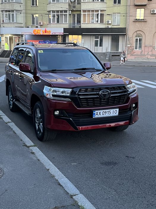 Toyota Land Cruiser 200