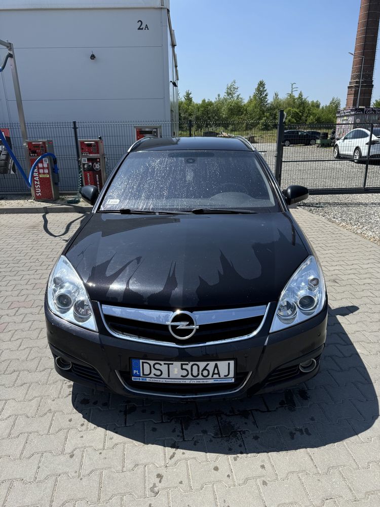 Sprzedam Opla Signum 1.9 tdi 2007 r