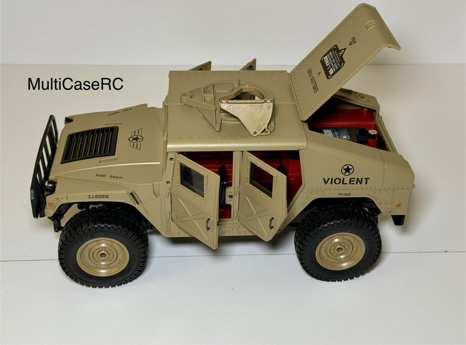 Машинка на радіокеруванні Military Hammer JJRC C8835 1/16