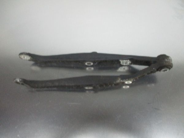 Braço de suspensão trás direito MERCEDES-BENZ Classe E (W211)