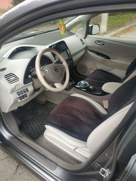 Nissan leaf  42 kWh