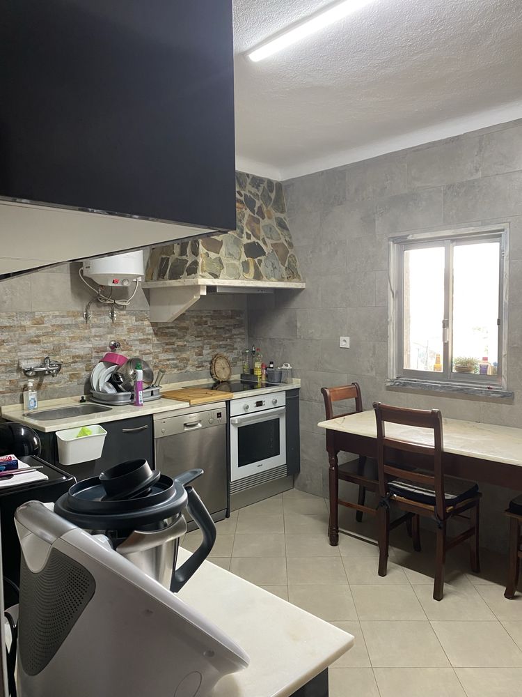 Vende-se Casa em Cabeço de Vide
