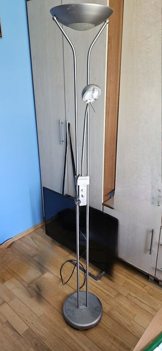 Lampa stojąca srebna