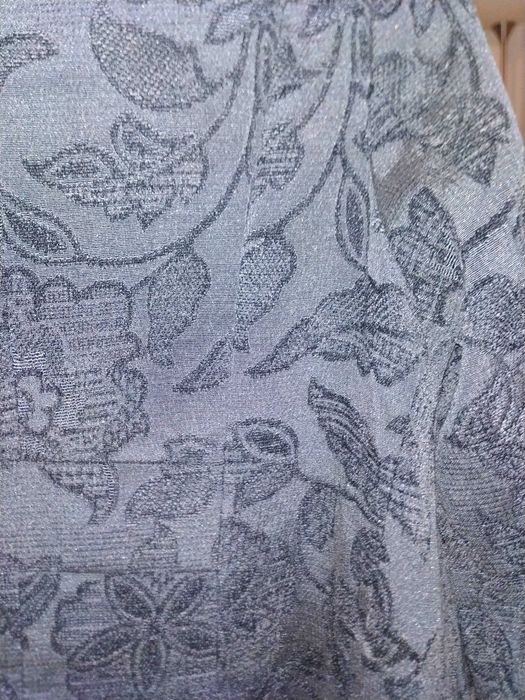 Casaco preto comprido