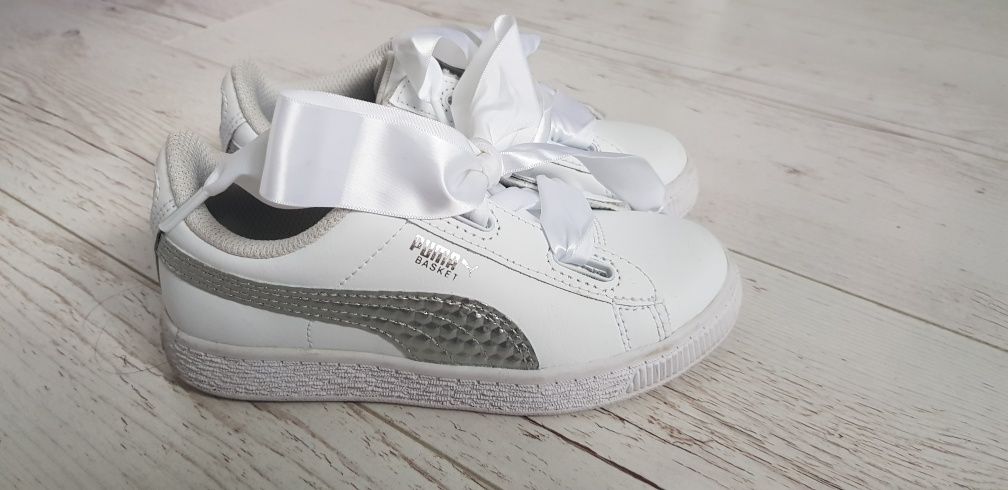 Piękne buty Puma r 29