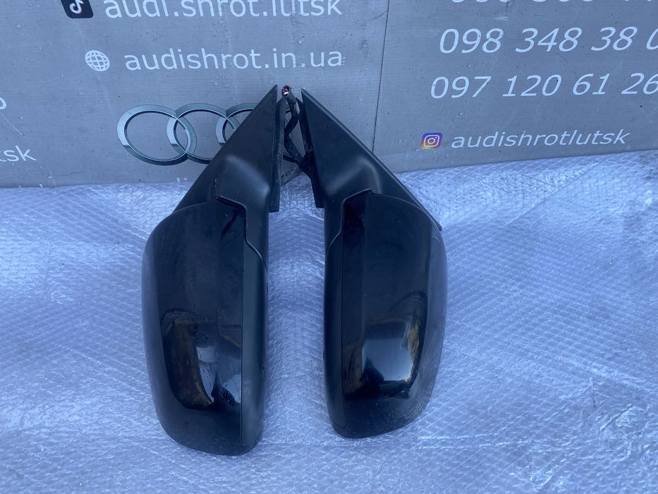 Комплект дзеркал Audi A3 8P чорний LY9B
