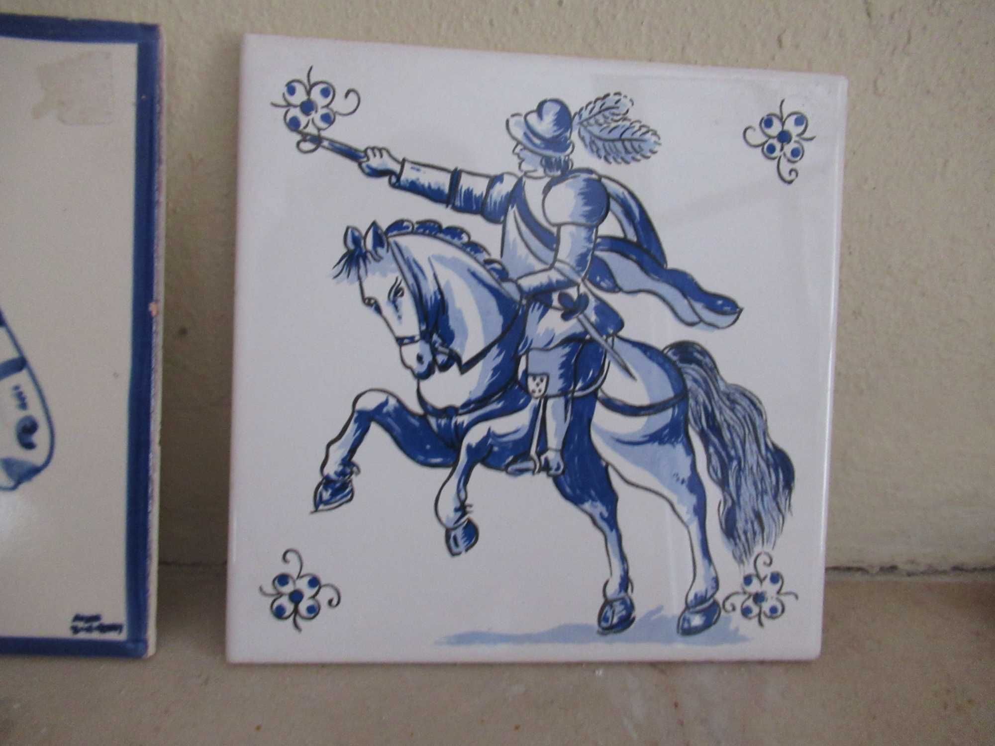 2 Azulejos pintados à mão  (cada)