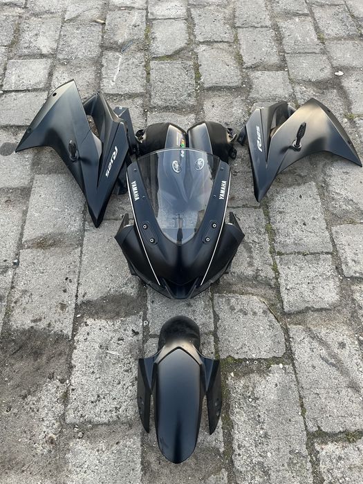Yamaha YZF R125,  19-22r błotnik, bok ,czacha, felga
