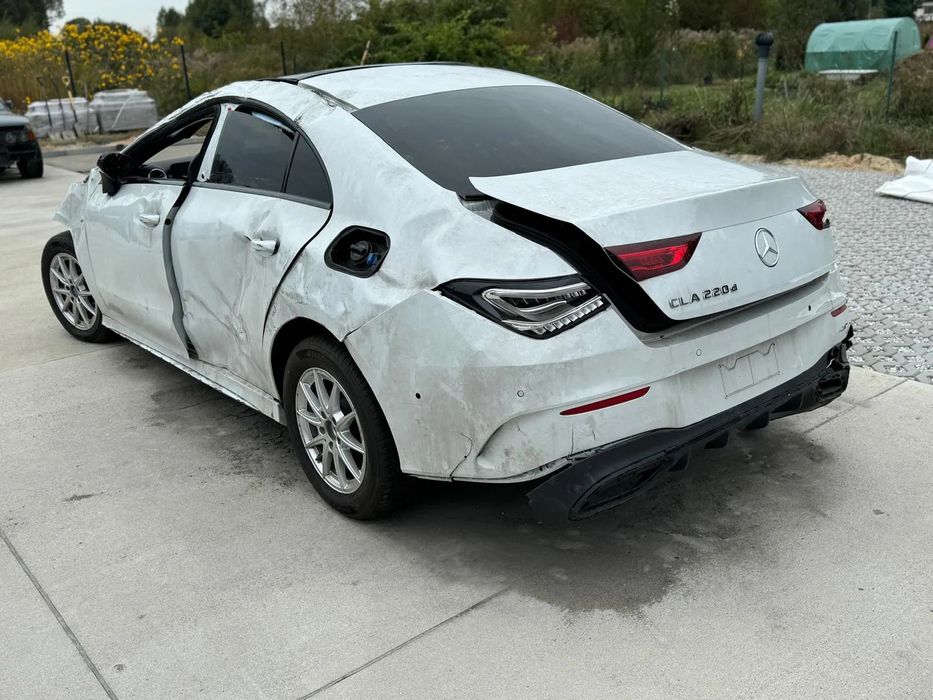 Mercedes-Benz CLA Jeden właściciel w De bogate wyposażenie