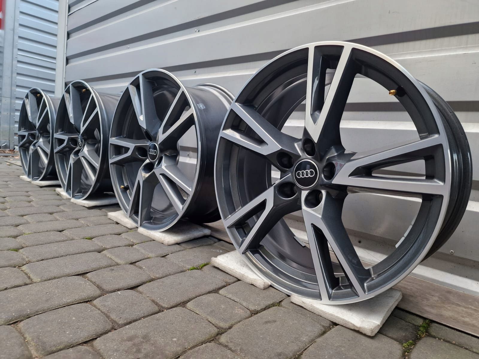 DEMO Felgi Audi 19 A4 A5 A6 A7 A8 Q3 Q5 TT