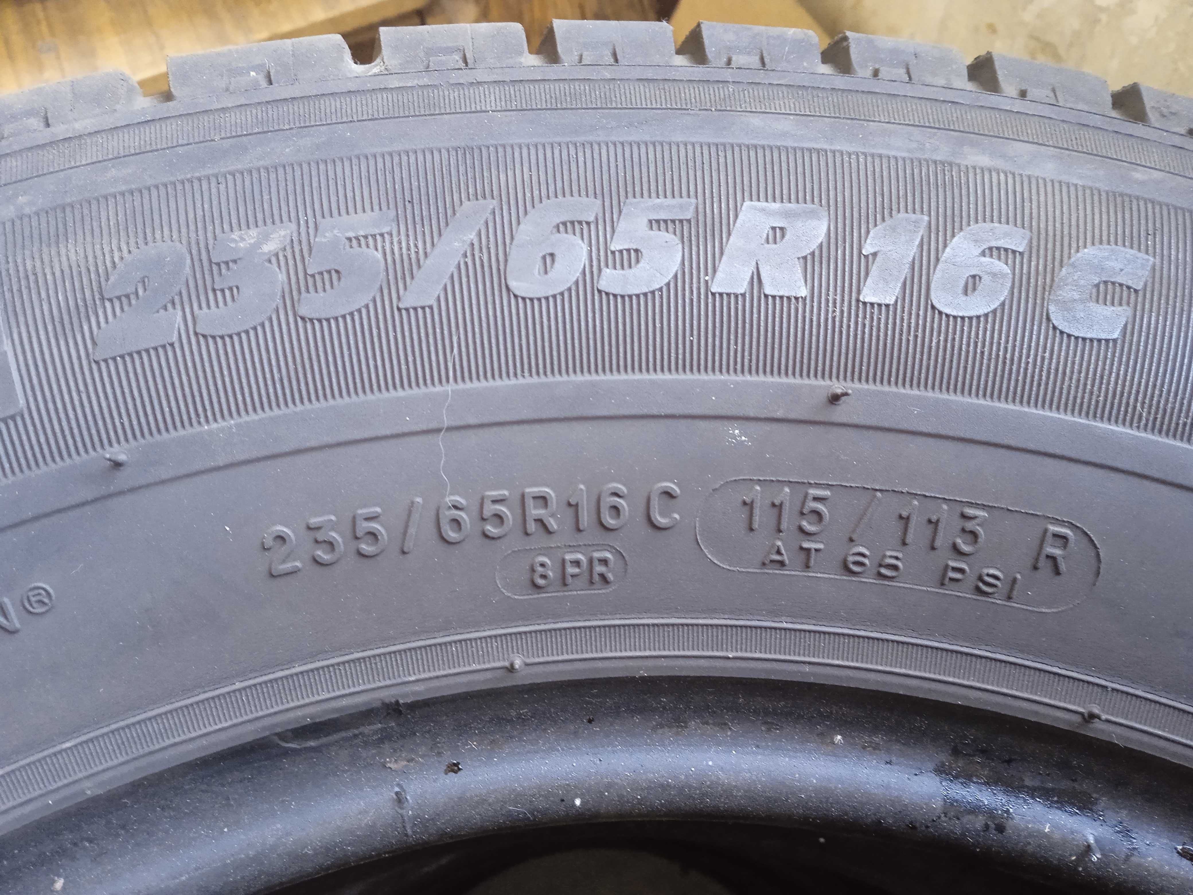 Шини MICHELIN AGILIS 235/65 R16C бу