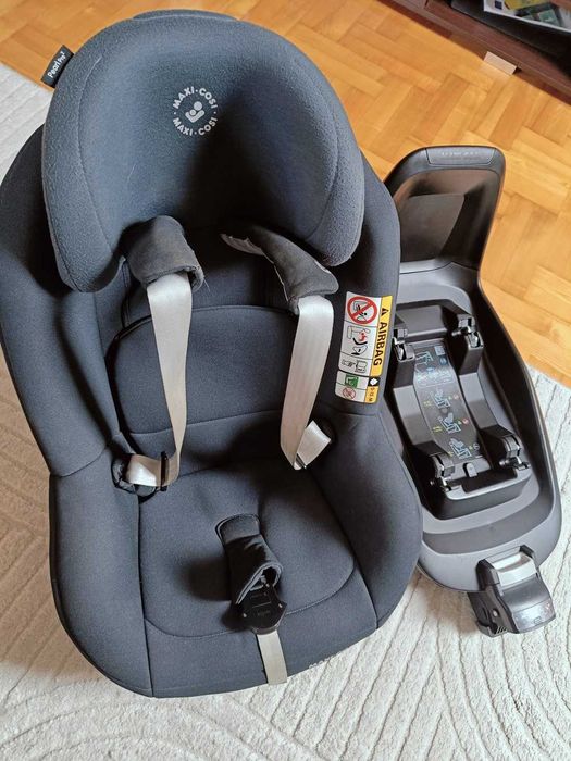 Fotelik z bazą Maxi Cosi Pearl Pro2 baza samochodowy dziecięcy