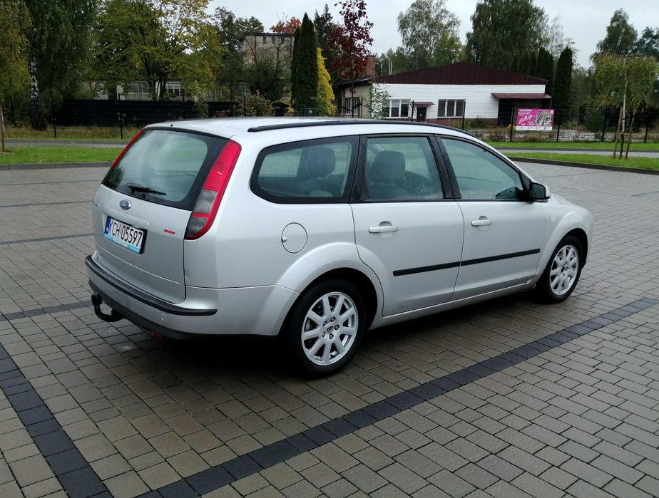 Ford Focus 1,8 LIFT 125 KM GAZ SEKWENCJA KLIMA Komputer NAVI Salon PL