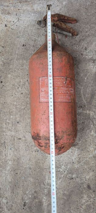 Вогнегасники використані.