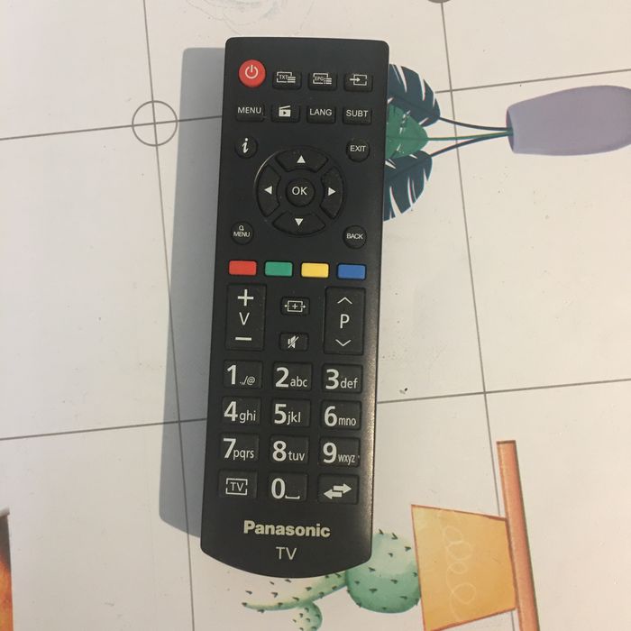 Pilot tv panasonic viera