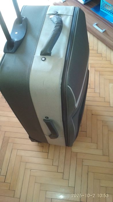 Sprzedam walizka podróżna średnia