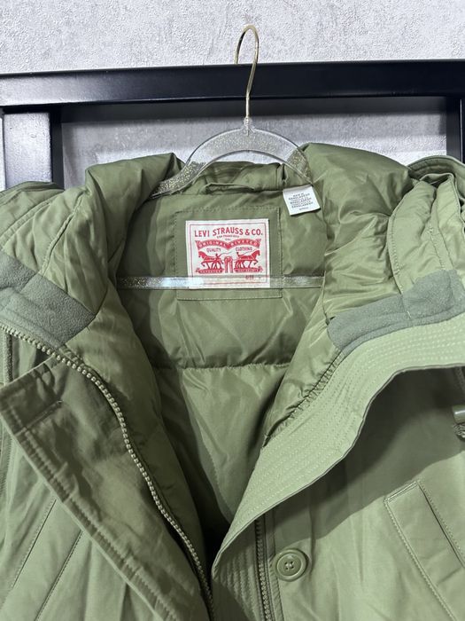 Нова змова парка куртка levis