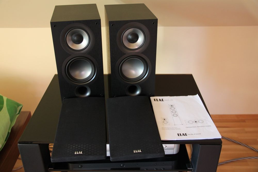 Elac Uni-Fi 2.0 UB52 - 3-drożne kolumny podstawkowe