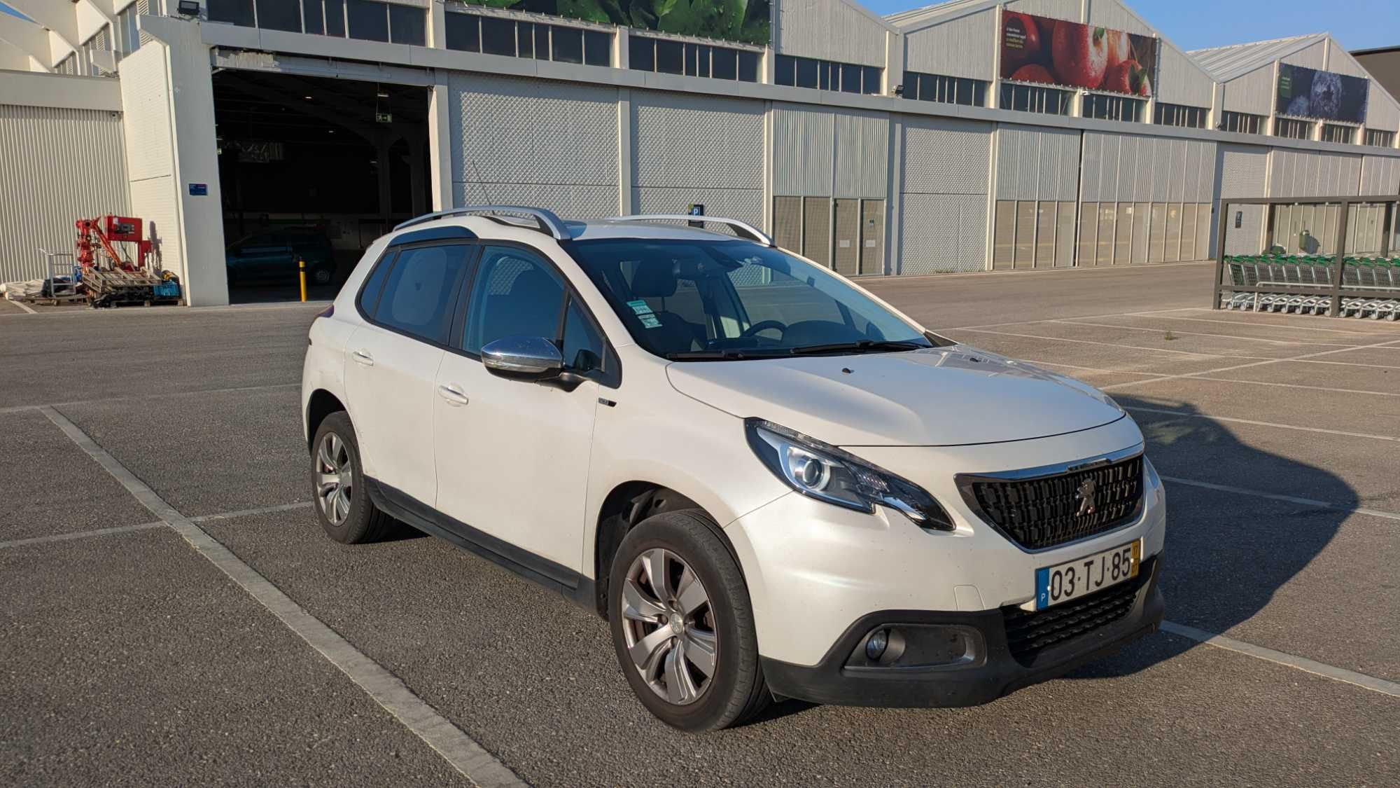 Peugeot 2008 1.6 BlueHDi 99cv | Nacional | 2017 | 1 dono