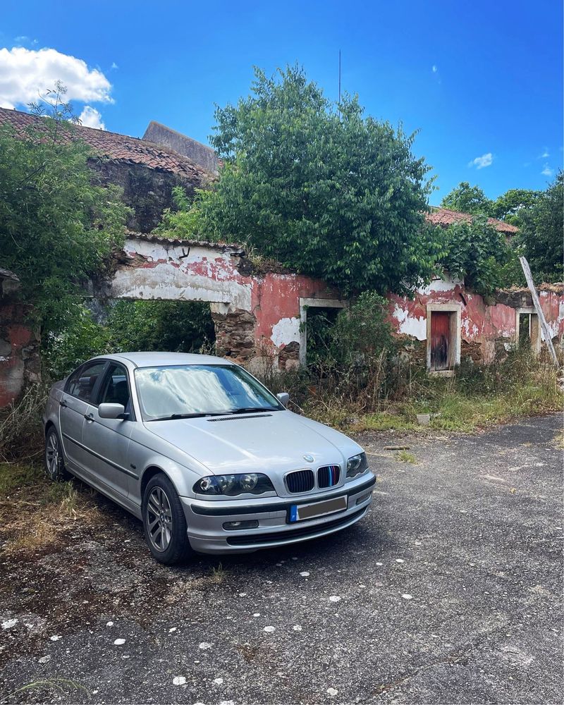 Vendo Bmw E46.