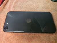 Айфон iPhone SE/64GB/Black/2020г стан хороший
-Батарея 94%