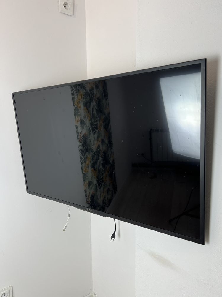 Telewizor Sony Bravia 97 cm / 56 cm / przekatna 111 cm