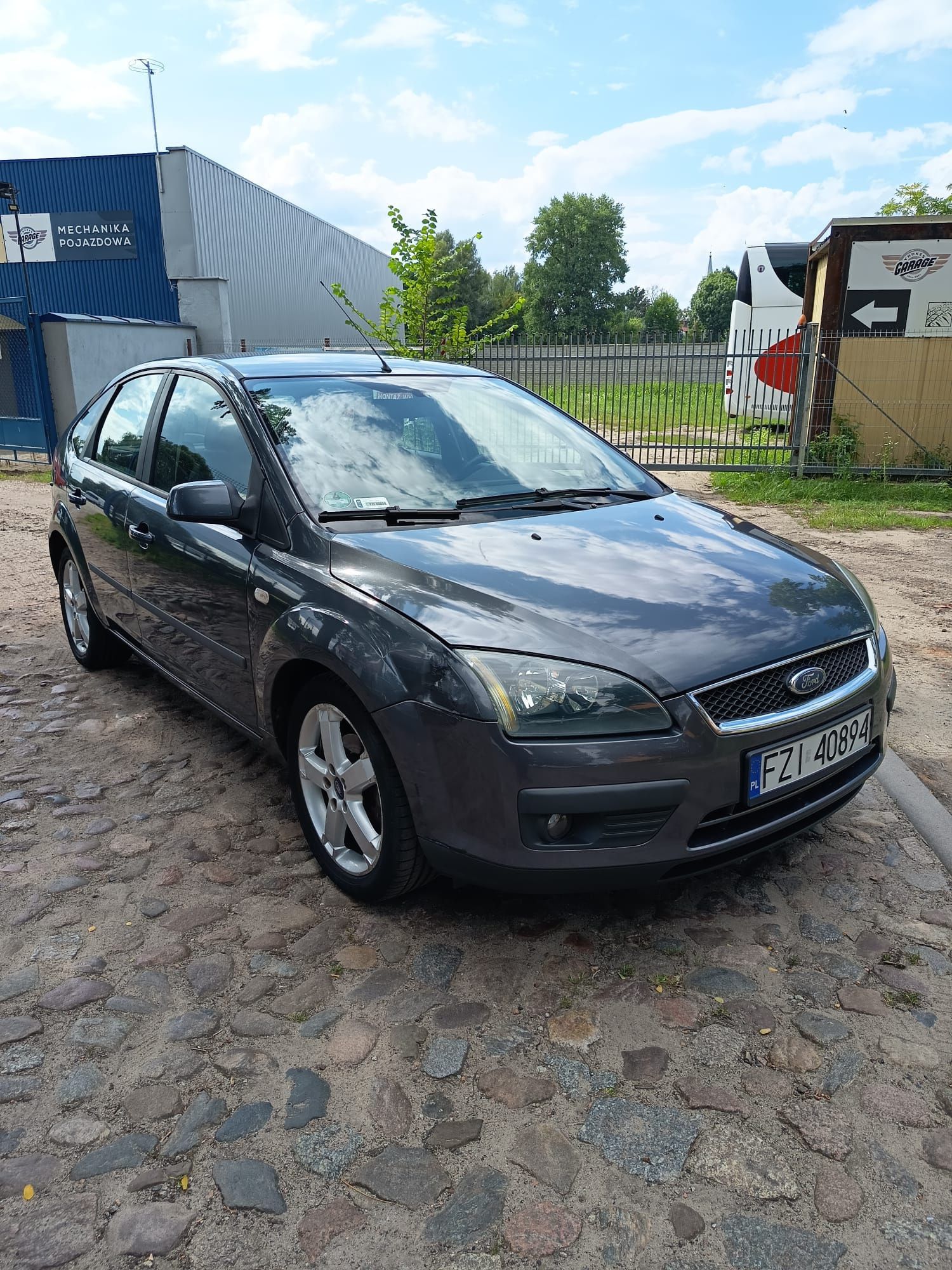 Ford Focus MK2 Hatchback 5drzwi  1.6 116KM Alu 17 Zarejestrowany