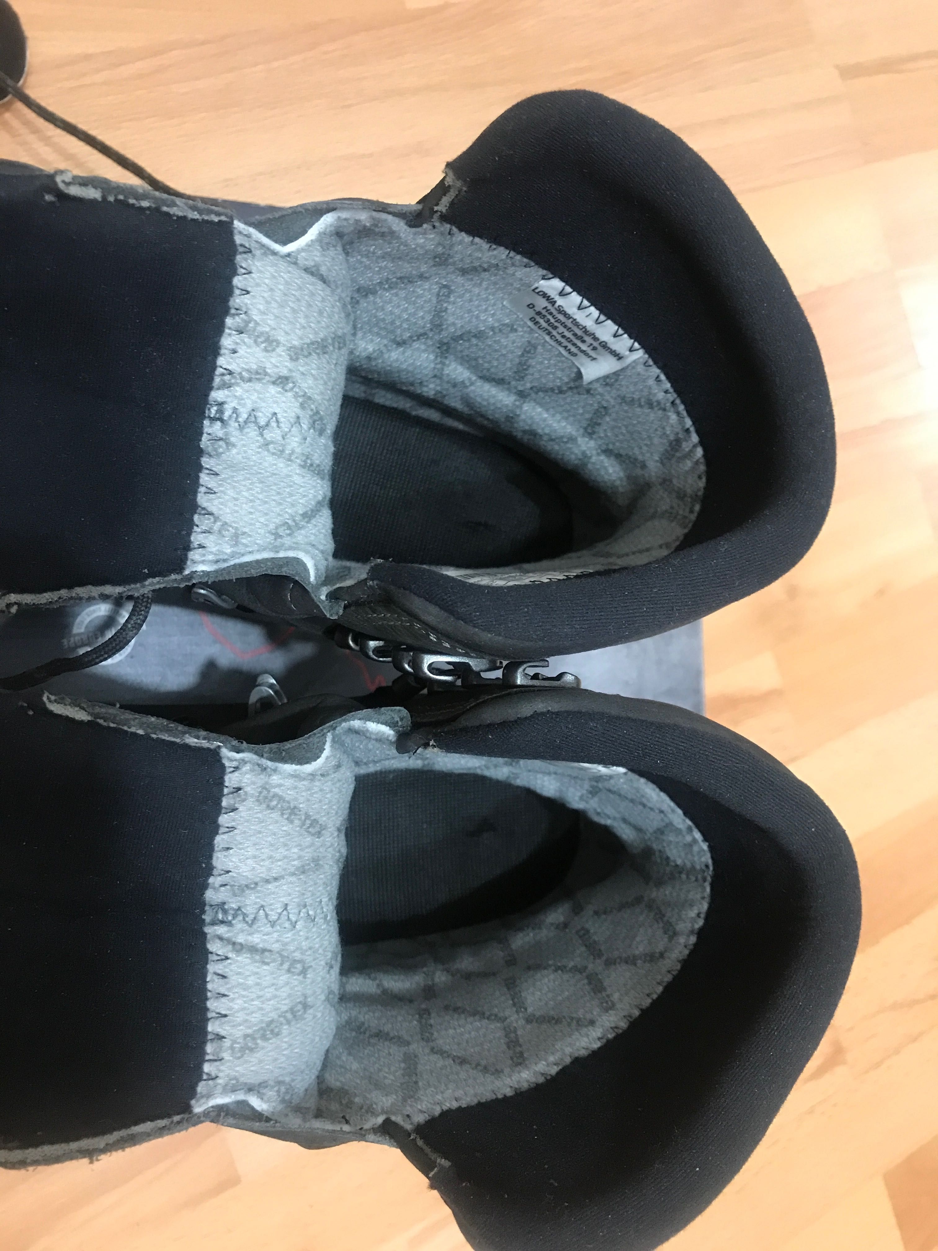 Зимние мужские ботинки "Lowa Tibet Superwarm GTX" 41