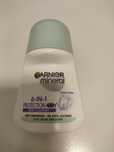Antyperspirant Garnier mineral 6 w 1 roll on