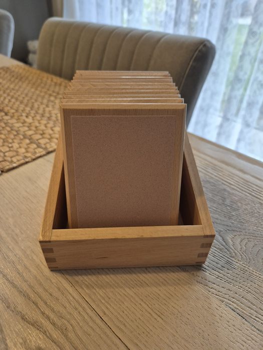 Nienhuis montessori zestaw tabliczek z gradacją