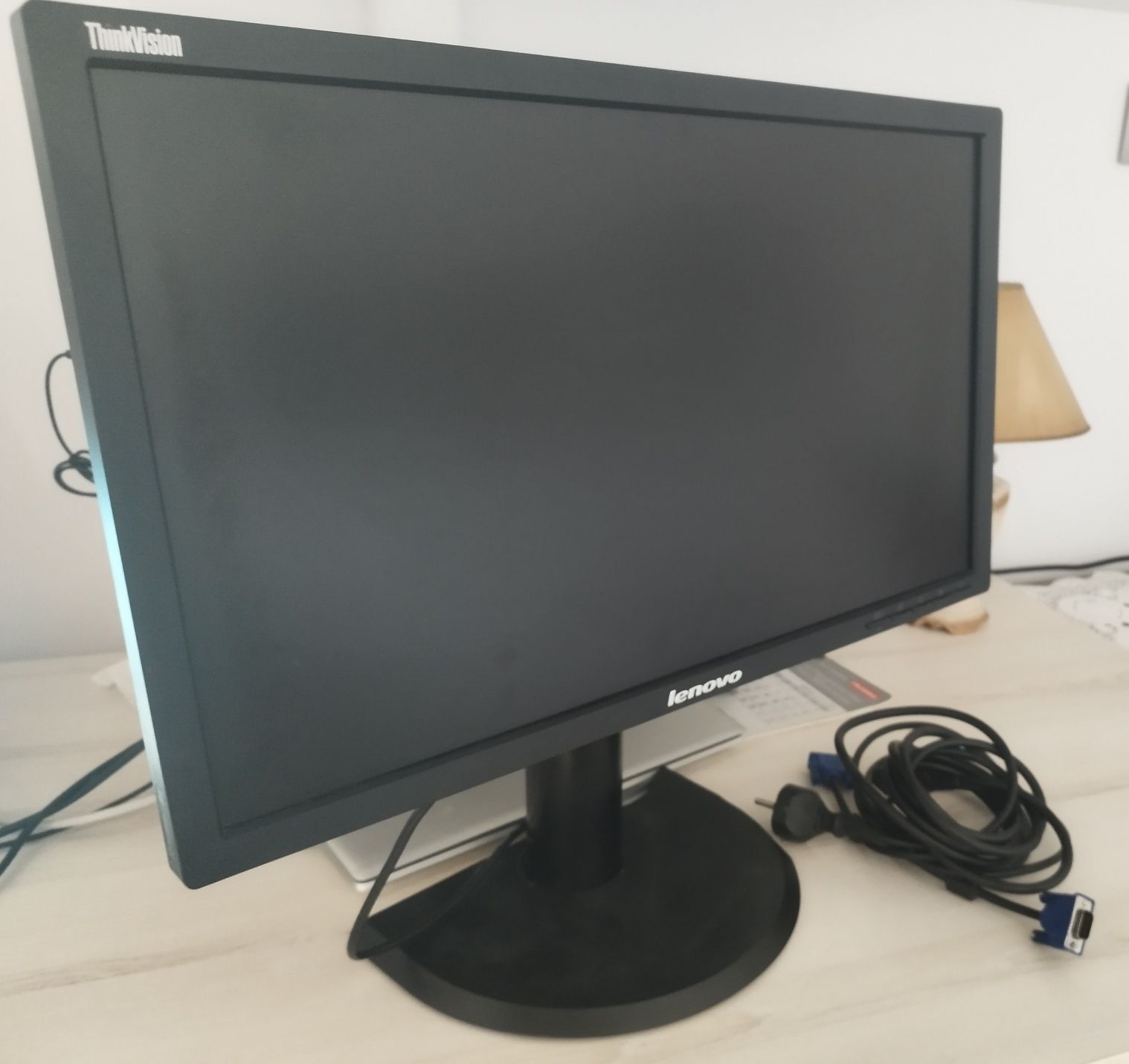 Monitor Lenovo ThinkVision LT2223p 21,5-calowy