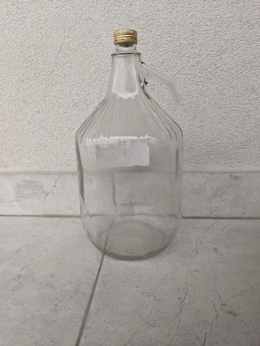 Бутель бутиль пляшка сулія банка