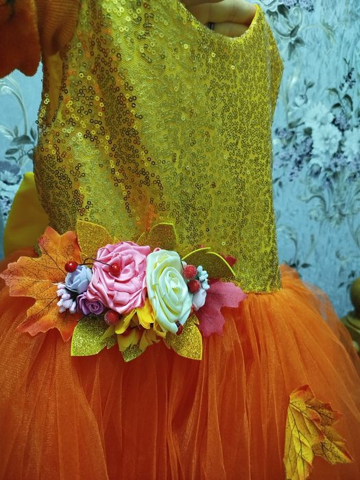 Плаття сукня на свято осені