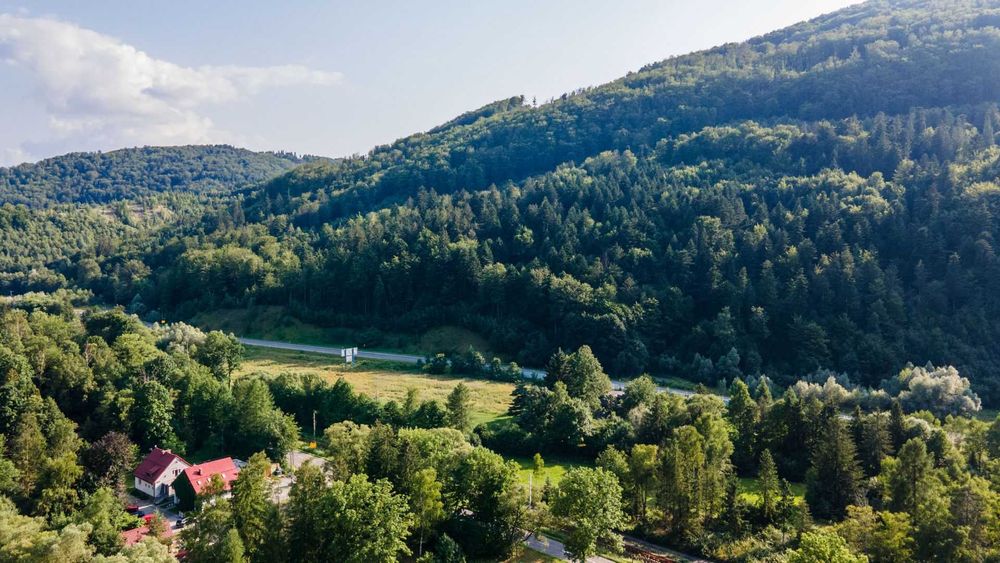 dwupiętrowy dom z ogrodem w zielonej, spokojnej okolicy Ustroń Polana