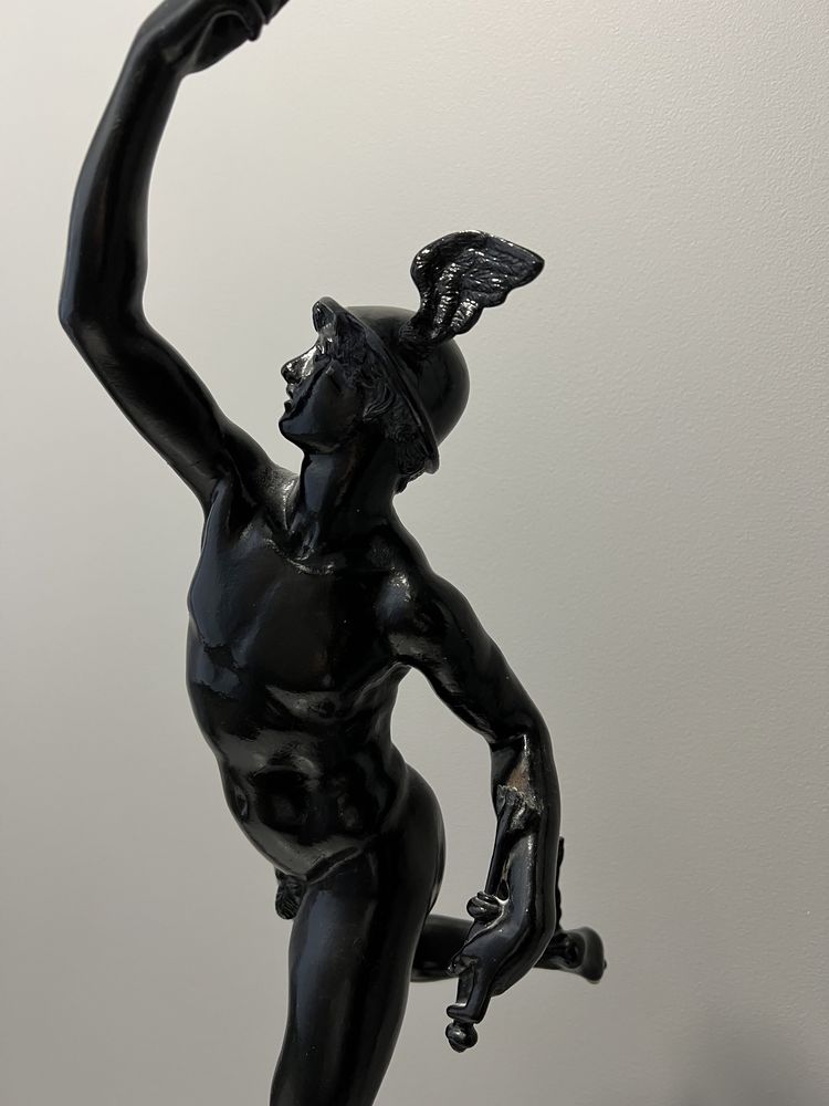 Статуя «Меркурий» Касли. Чугун.