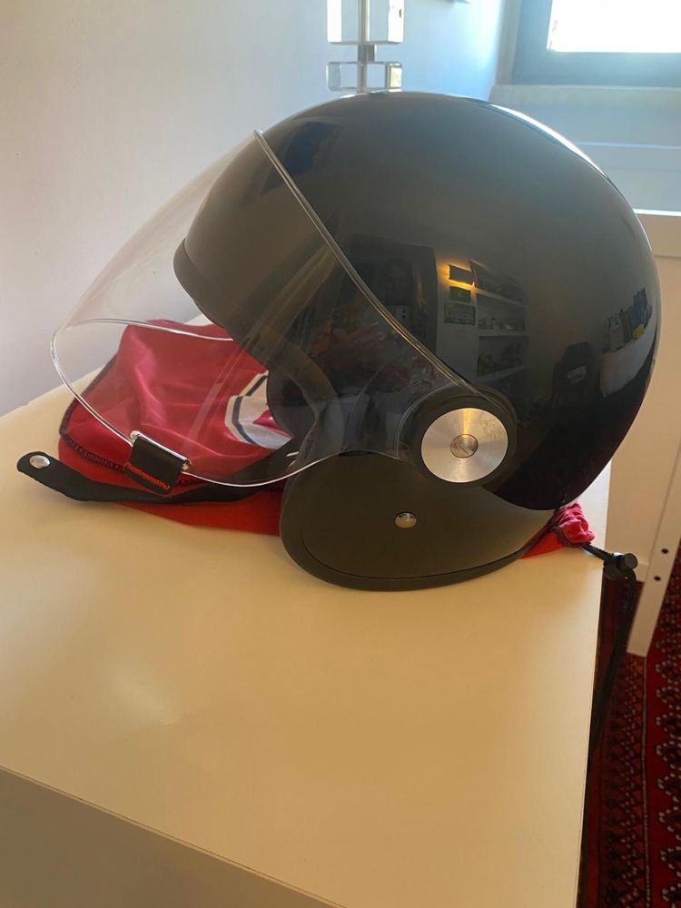 Capacete Bell de senhora