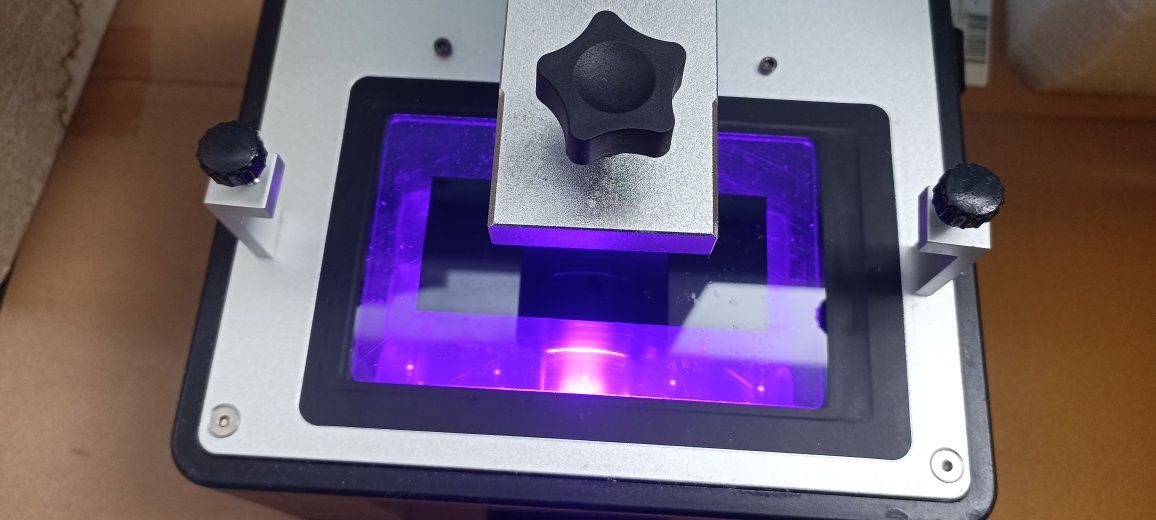 Продам 3д принтер Anycubic photon mono