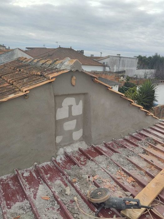 Remodelações, Jardinagem e Terraplanagem.